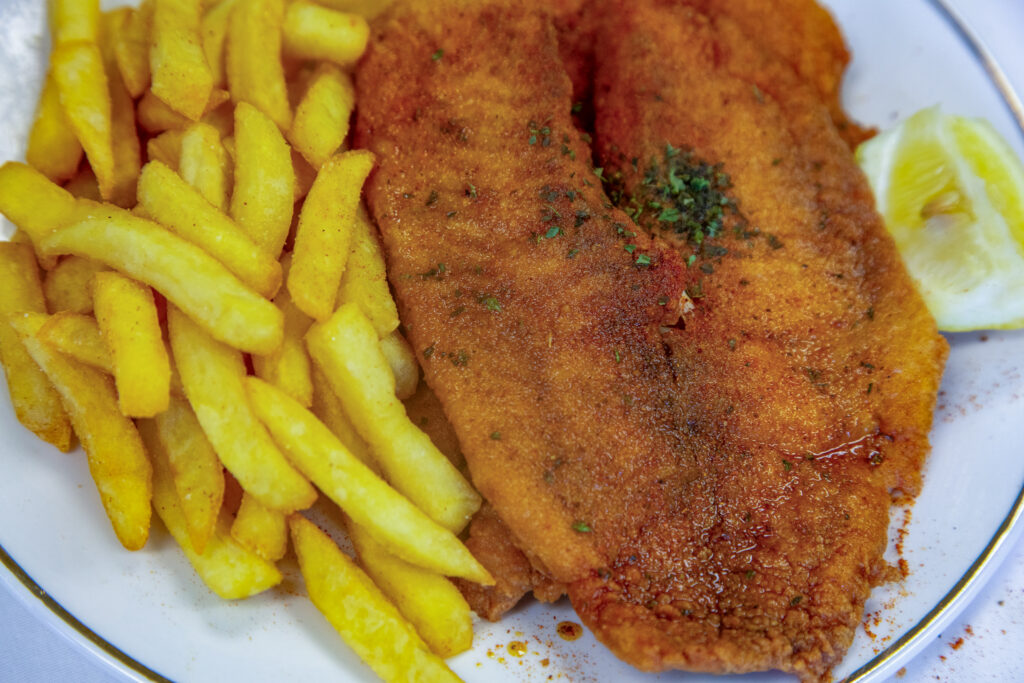 fish dinner with fries