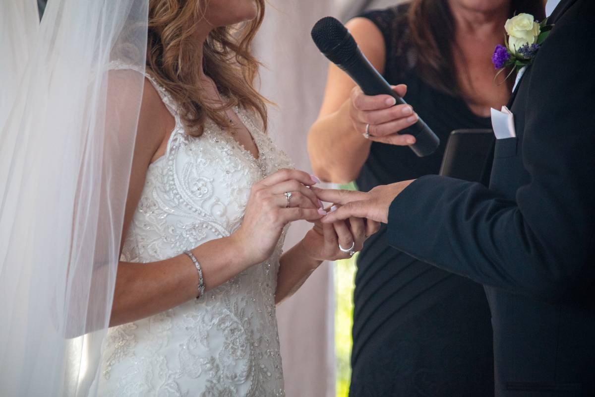 Wedding photography at Crescent Oaks Golf Club Tarpon Springs FL