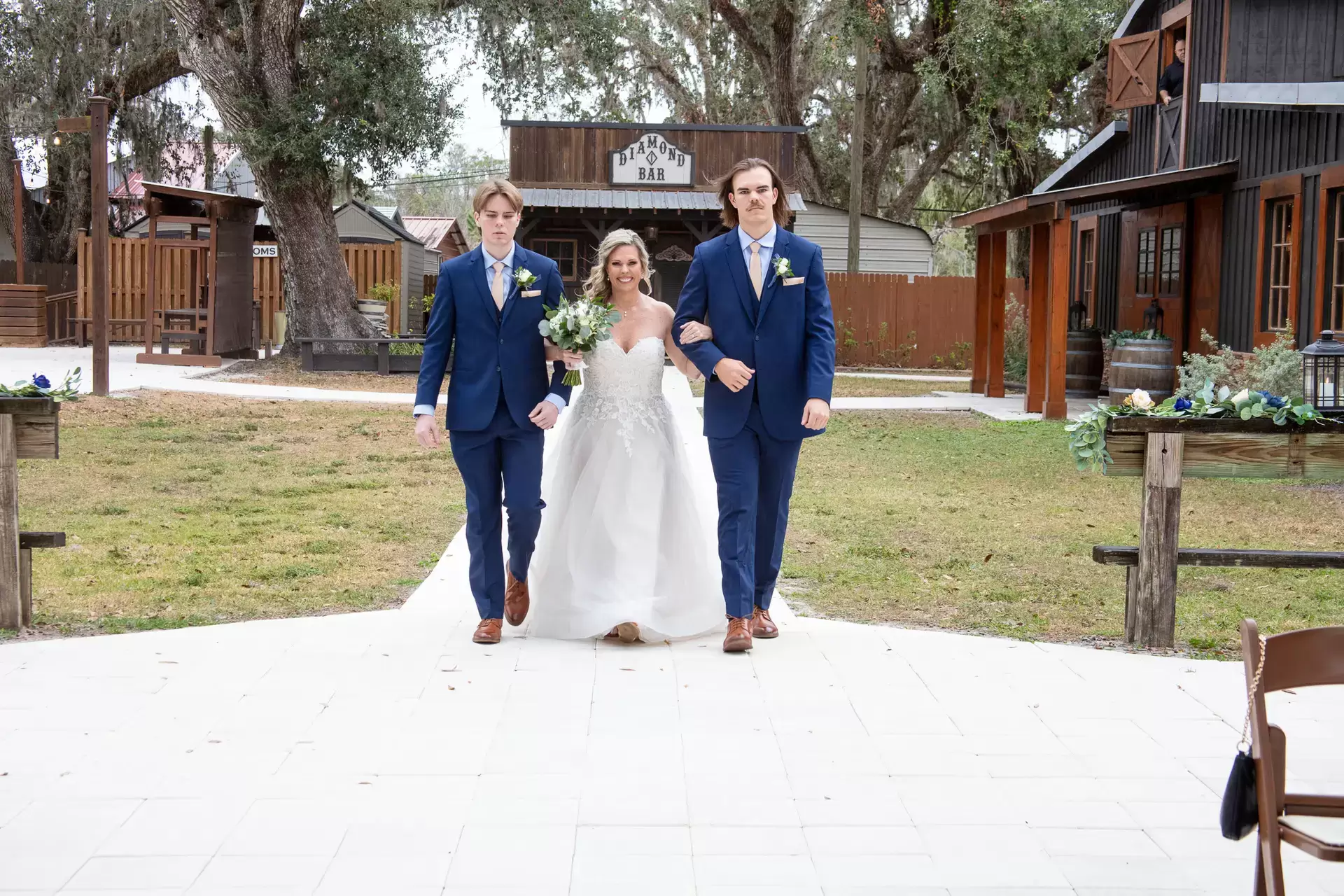 Madison Barn wedding photographers