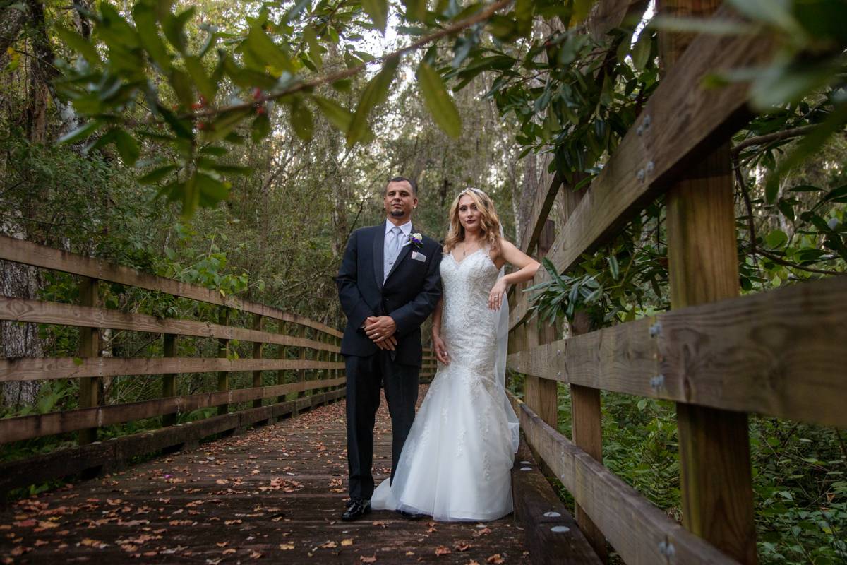 Wedding photography at Crescent Oaks Golf Club Tarpon Springs FL