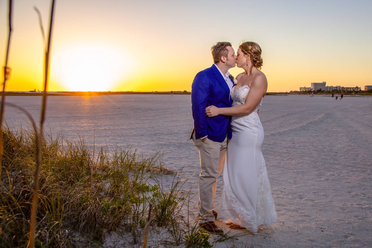 Wedding photographer Treasure Island Florida