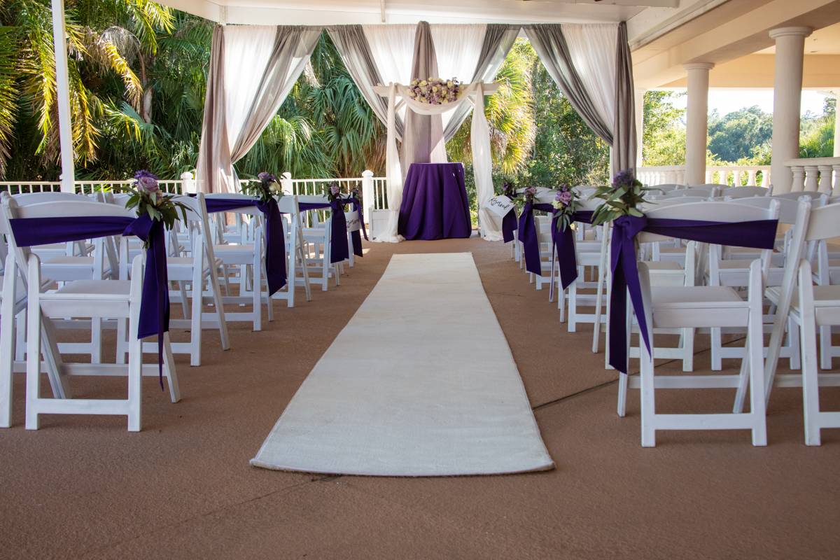 Wedding photography at Crescent Oaks Golf Club Tarpon Springs FL